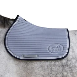 JUMP IN TAPIS DE SELLE CSO BALTHAZAR CHEVAL><noscript><img width=